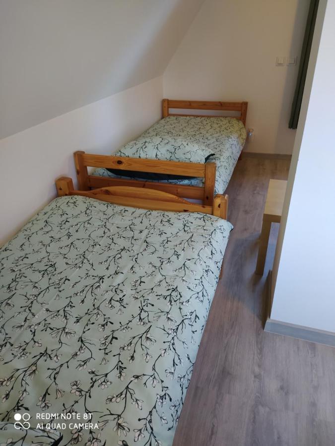 Domki Pod Debami Choczewo Eksteriør billede